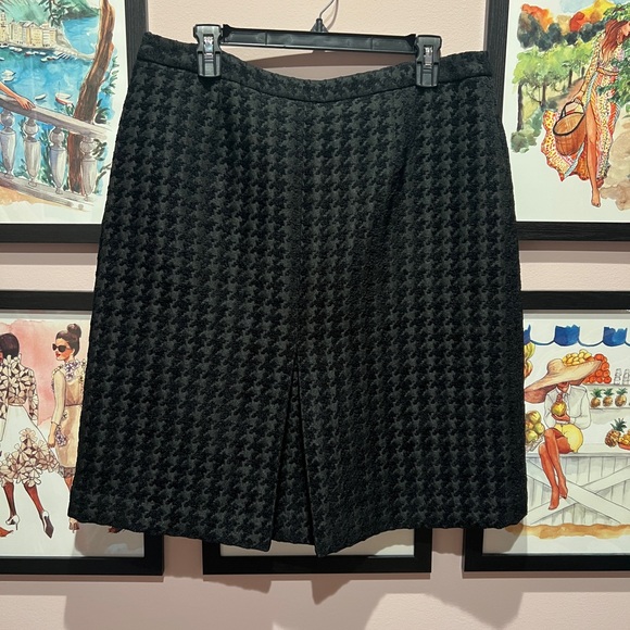 Brooks Brothers Houndstooth Skirt - Picture 4 of 4
